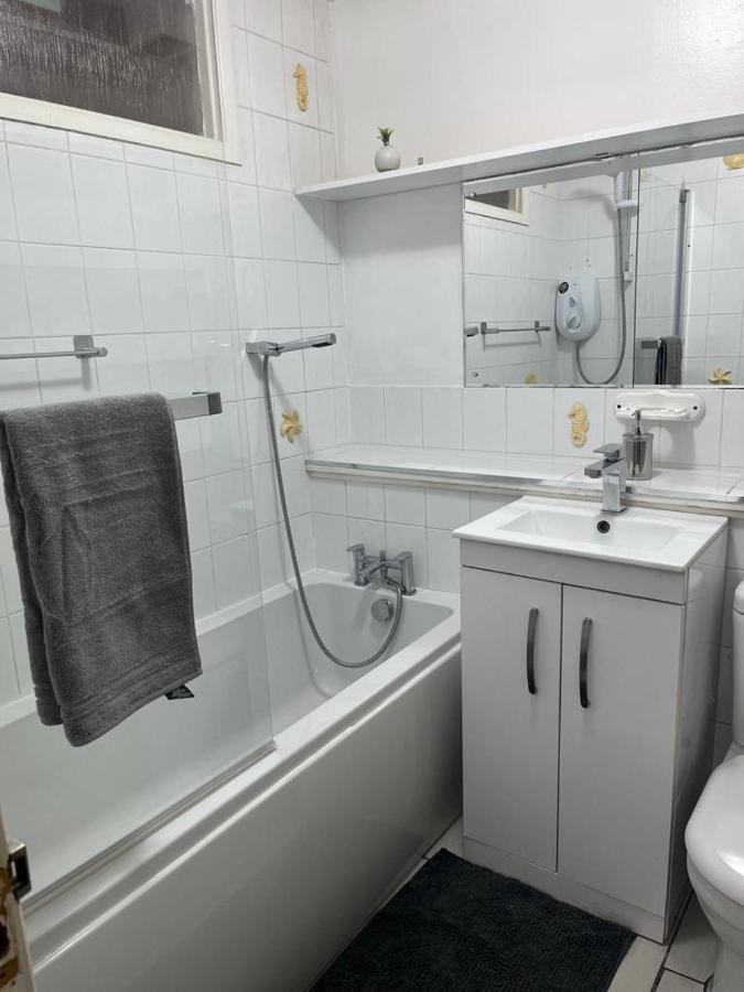 דירות Norwood London 1 Bed Cosy House מראה חיצוני תמונה